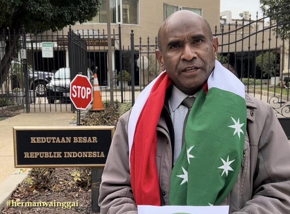 Herman Wainggai Rejected Indonesian Presence in West Papua in front the Indonesian embassy in Washington, D.C.